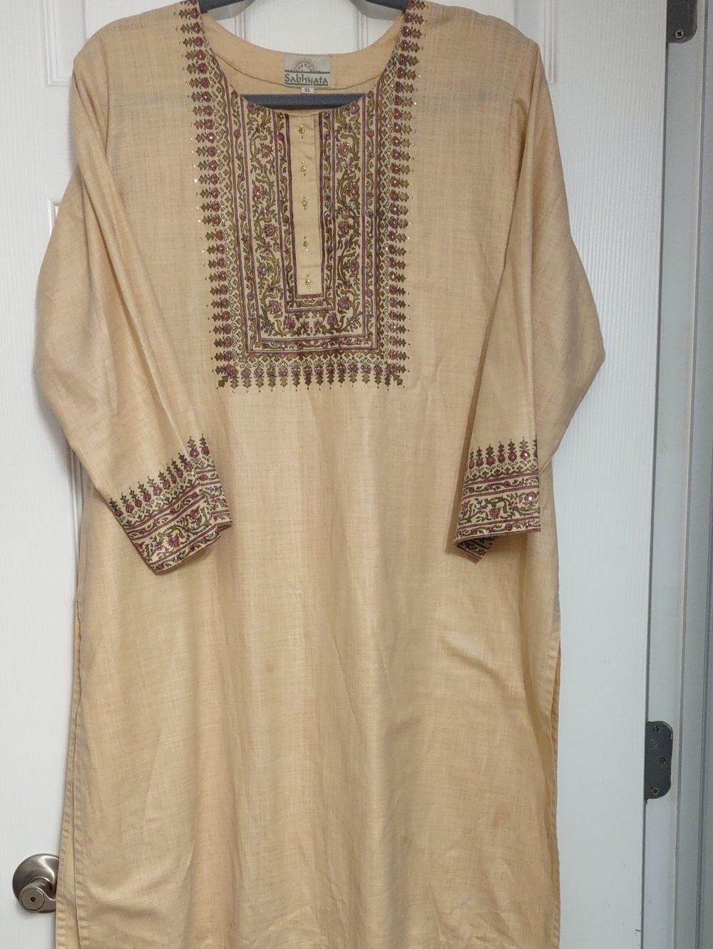 SABHYATA Women's Ethnic Block Print Kurta Tunic with Mirror Work & Gold Foil
